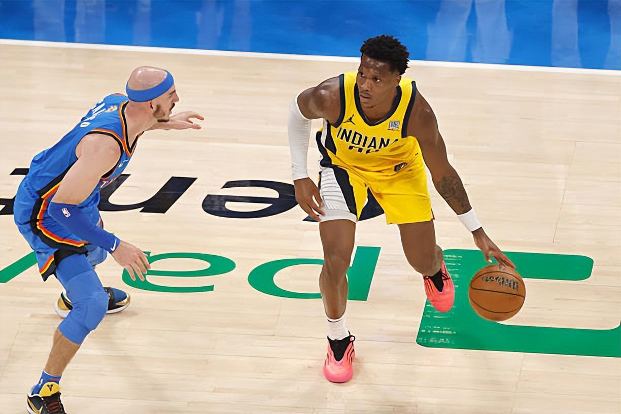 不断向雷霆内线发起冲击,步行者侧翼新星在G7中是真的尽力了?