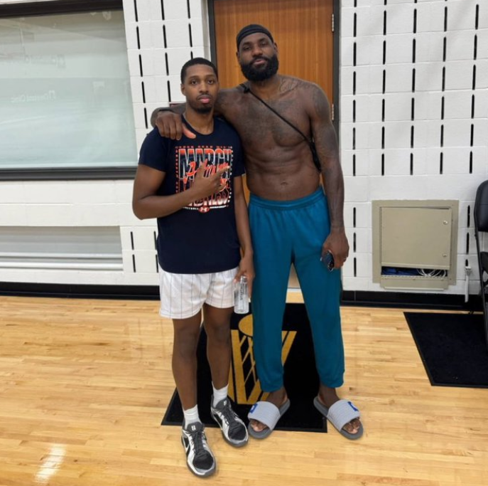 詹姆斯回应现身骑士训练馆!最新下家赔率:骑士超独行侠升至第一