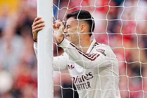 开云体育下载-阿森纳赛季首败!塔帅豪言落空,3年首负利物浦,延续2大魔咒