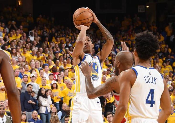 开云APP-另类三连冠,被球迷们戏称为王朝球员的麦考,如今去了哪里?