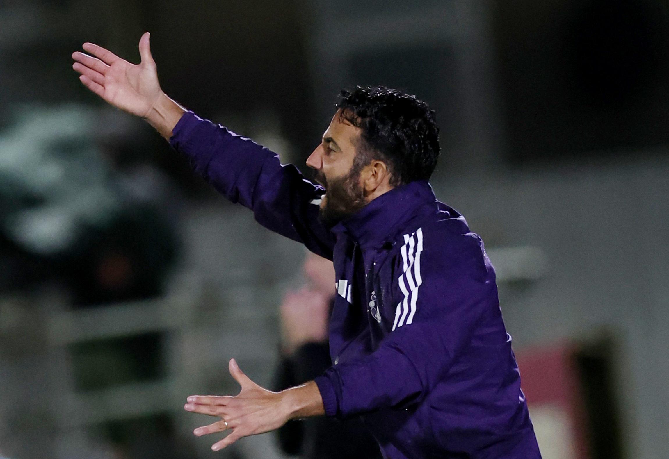 小吧译言家 曼联转会内幕:悲痛欲绝霍伊伦 塞斯科开启引援新时代