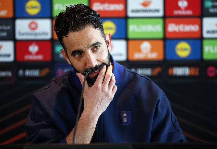 小吧译言家 曼联转会内幕:悲痛欲绝霍伊伦 塞斯科开启引援新时代