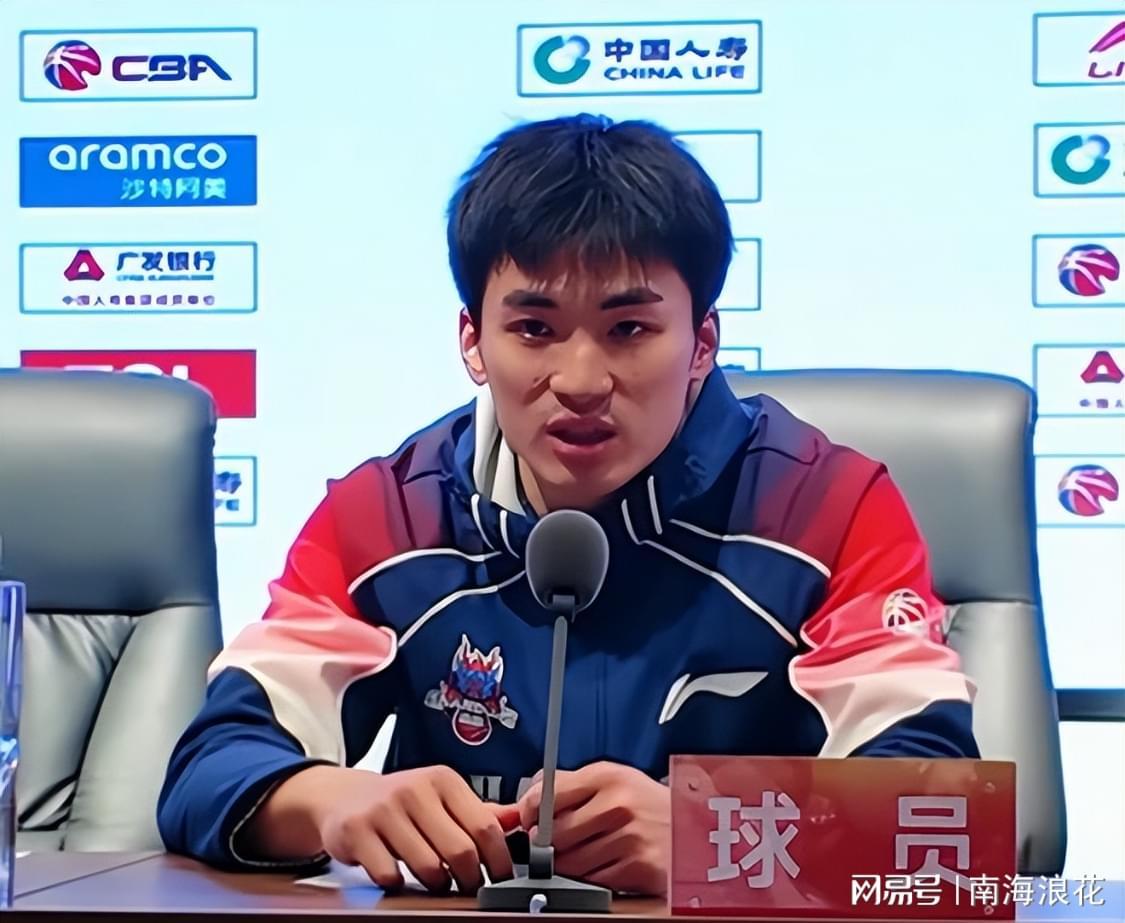 开云APP-丢人！拿600万，却全场0分，还遭教练弃用，球迷：不上他山东必赢