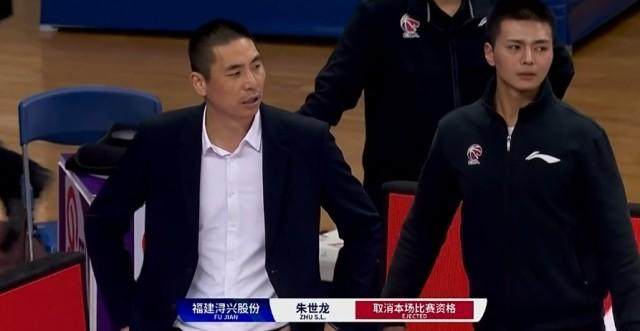 开云体育官网-【早报】天亮了？拉特克利夫13亿镑收购曼联25%股份！