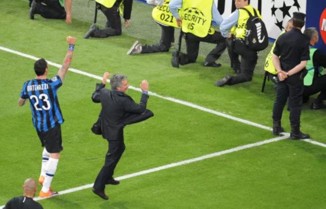 开云APP-22载 1076战 60岁穆里尼奥是葡国夺冠最多教练！