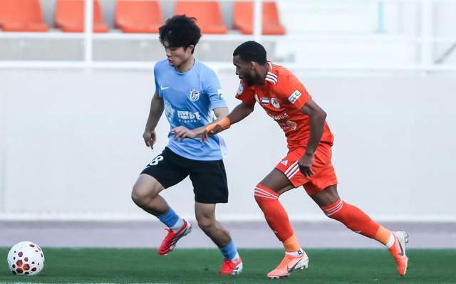 开云体育下载-大连瞄准左边锋？毛伟杰离主力更近 4将有伤 踢俄超队少输当赢